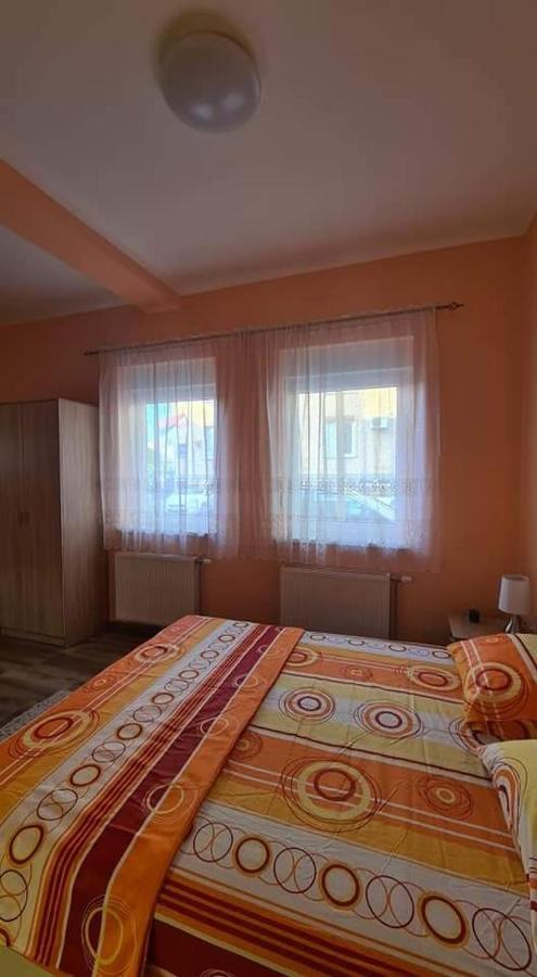 Ales Apartman Sombor Exterior foto